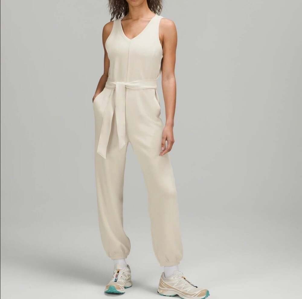 Lululemon Ease of it all cream V-Neck Tie-Waist Jumpsuit size 8